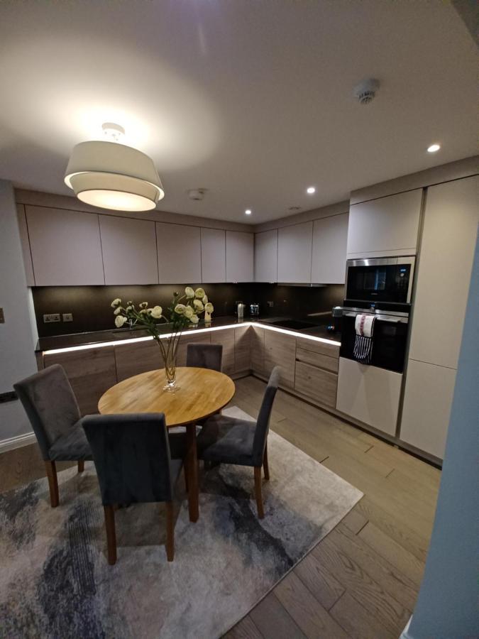 Buckingham Palace Residences By Aeria *